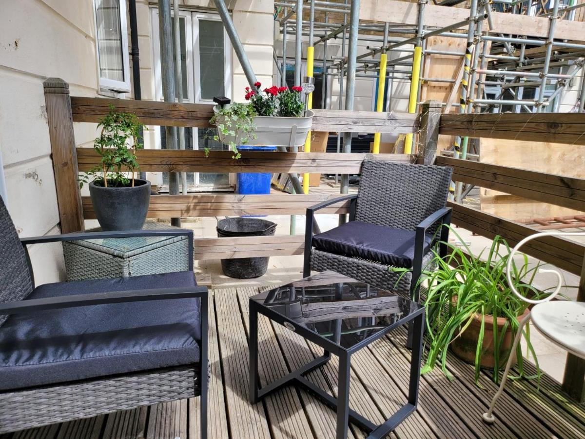 Three Bedroom Apartment By Beautiful Park London Luaran gambar